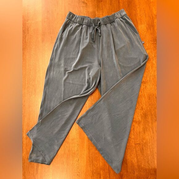 Lululemon Flow In Elegance Crop Blue Cupro Drape Wide Leg Lounge Pants Sz 4 - Picture 7 of 9